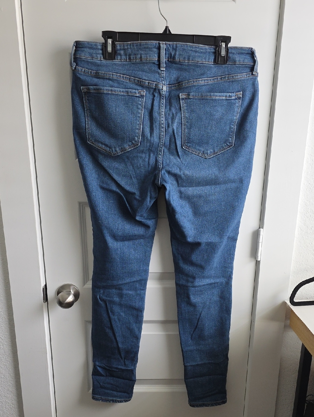 Old Navy Skinny Rockstar Jeans Mid Rise Size 14 G030 - Picture 3 of 5